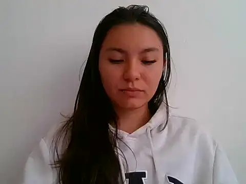  andygirl online show from March 14, 2026, 6:58 pm