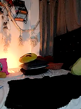 Piafisher1 online show from October 25, 2025, 1:16 am