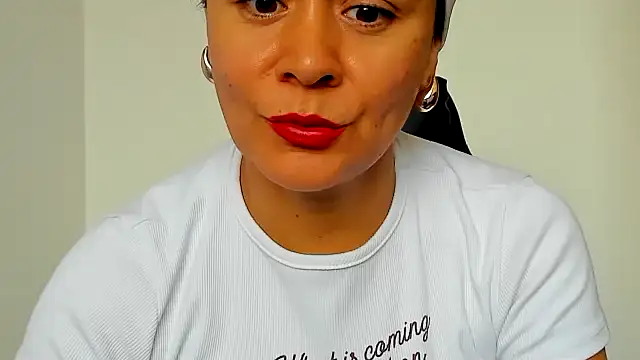 Snapshot of Sami_Hotie1 chatting on February 18, 2026, 9:11 pm Sami Hotie1 online show from February 18, 2026, 9:11 pm