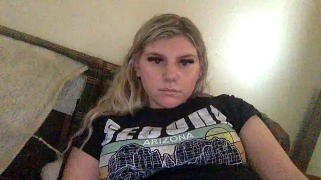 Snapshot of candycane57 chatting on March 20, 2025, 6:53 pm candycane57 online show from March 20, 2025, 6:53 pm