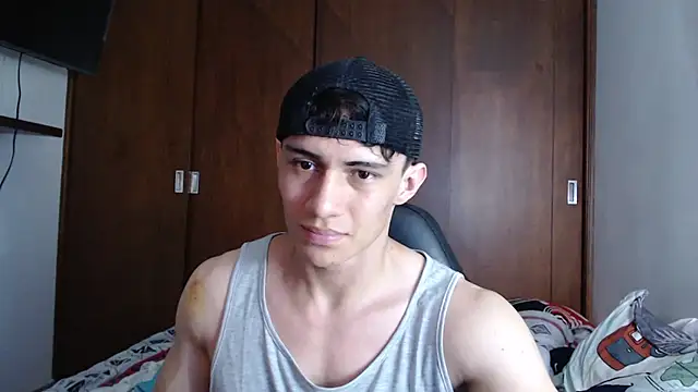 Snapshot of aresholland chatting on March 5, 2025, 8:21 pm aresholland online show from March 5, 2025, 8:21 pm