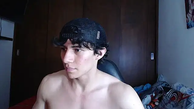 Snapshot of aresholland chatting on January 20, 2025, 3:48 am aresholland online show from January 20, 2025, 3:48 am