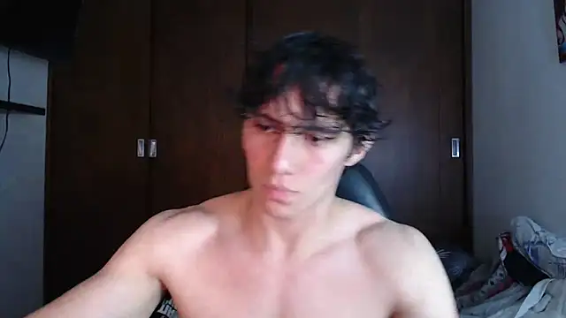 Snapshot of aresholland chatting on January 26, 2025, 4:41 am aresholland online show from January 26, 2025, 4:41 am