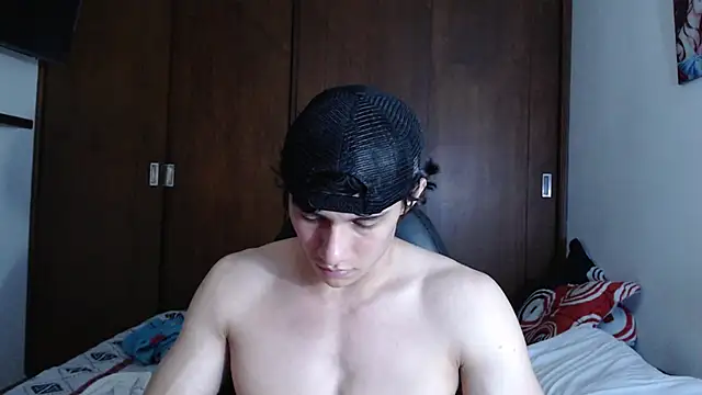 Snapshot of aresholland chatting on February 22, 2025, 2:28 am aresholland online show from February 22, 2025, 2:28 am