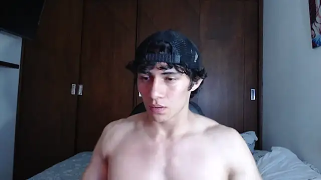 Snapshot of aresholland chatting on February 14, 2025, 3:54 am aresholland online show from February 14, 2025, 3:54 am