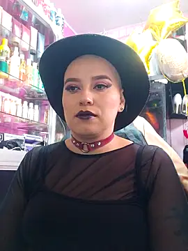 Snapshot of TamySweetness chatting on February 28, 2025, 1:14 pm TamySweetness online show from February 28, 2025, 1:14 pm