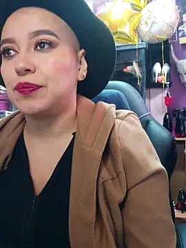 Snapshot of TamySweetness chatting on March 5, 2025, 1:17 pm TamySweetness online show from March 5, 2025, 1:17 pm