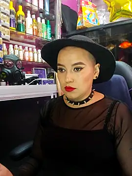 Snapshot of TamySweetness chatting on March 13, 2025, 2:33 pm TamySweetness online show from March 13, 2025, 2:33 pm