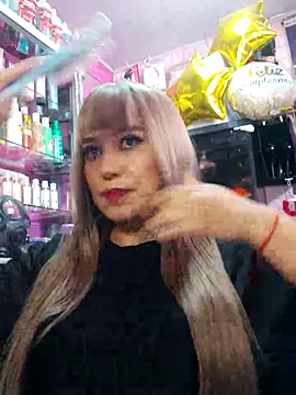 Snapshot of TamySweetness chatting on February 20, 2025, 2:13 pm TamySweetness online show from February 20, 2025, 2:13 pm