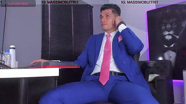 Snapshot of massimo_g chatting on February 5, 2025, 4:58 pm massimo g online show from February 5, 2025, 4:58 pm