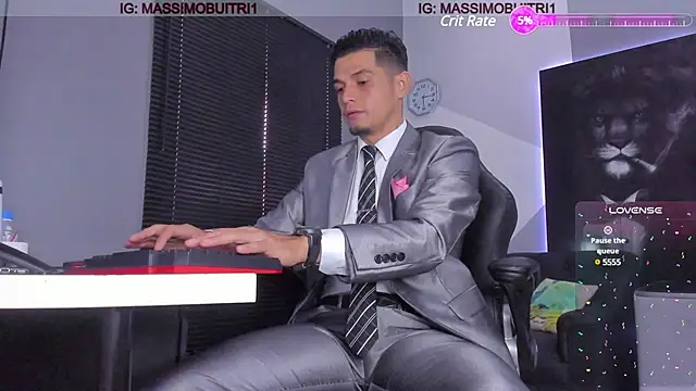 Snapshot of massimo_g chatting on February 18, 2025, 2:38 pm massimo g online show from February 18, 2025, 2:38 pm