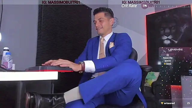 Snapshot of massimo_g chatting on February 6, 2025, 12:43 am massimo g online show from February 6, 2025, 12:43 am