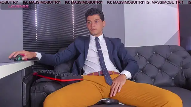 massimo g online show from May 14, 2026, 1:52 pm