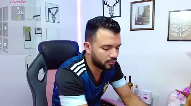 mathew vidal1 online show from March 8, 2025, 6:37 pm