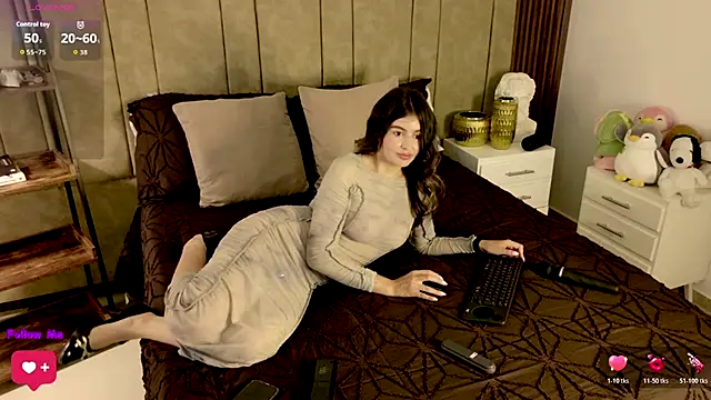 Snapshot of Isabellacharm chatting on June 30, 2026, 4:18 pm Isabellacharm online show from June 30, 2026, 4:18 pm