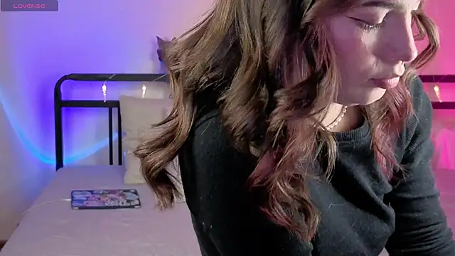 Snapshot of sinthiaroze chatting on October 24, 2025, 7:35 pm sinthiaroze online show from October 24, 2025, 7:35 pm