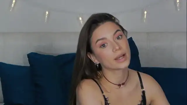 Snapshot of sinthiaroze chatting on December 10, 2024, 5:11 pm sinthiaroze online show from December 10, 2024, 5:11 pm