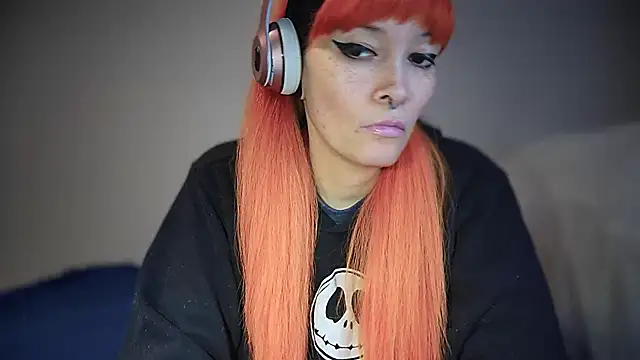 FRRANNKIE online show from October 25, 2025, 4:51 pm