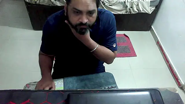 Snapshot of rentarob chatting on February 17, 2026, 5:10 pm rentarob online show from February 17, 2026, 5:10 pm