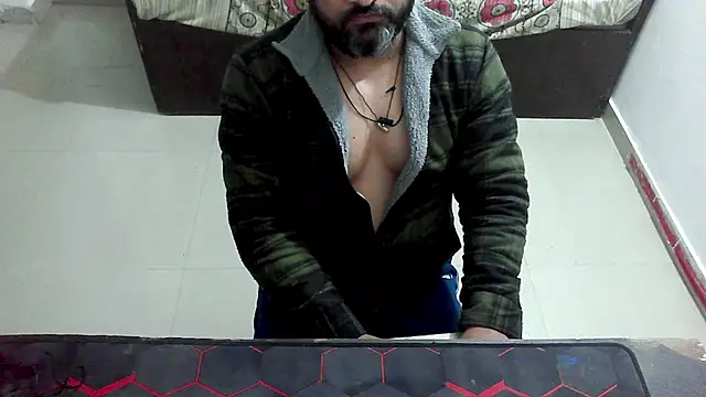 Snapshot of rentarob chatting on February 10, 2026, 5:34 pm rentarob online show from February 10, 2026, 5:34 pm