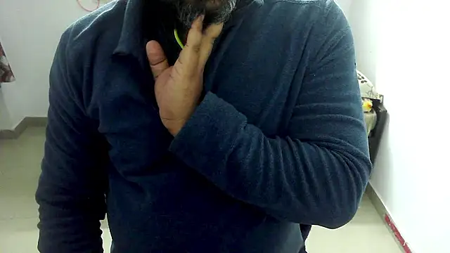 Snapshot of rentarob chatting on February 2, 2026, 7:02 pm rentarob online show from February 2, 2026, 7:02 pm