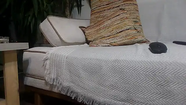 Snapshot of reslerkek31 chatting on November 21, 2025, 9:47 pm reslerkek31 online show from November 21, 2025, 9:47 pm