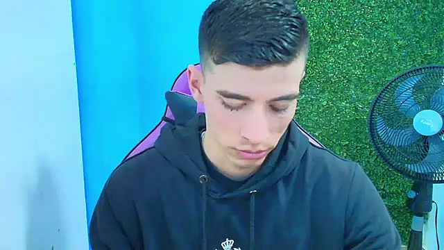 DEIBY BABY online show from February 15, 2025, 10:21 pm