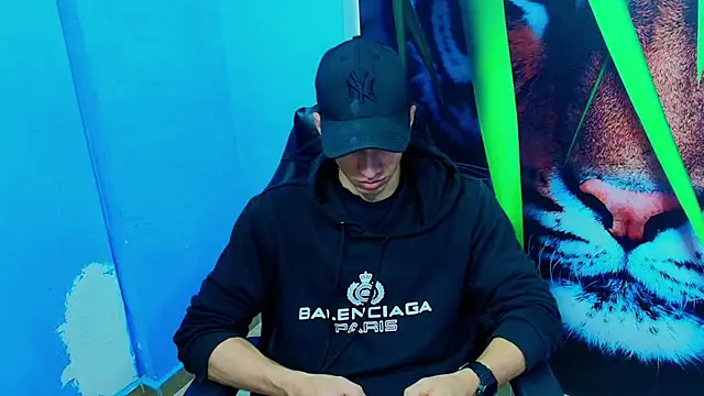 DEIBY BABY online show from September 25, 2025, 6:03 pm