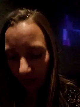 Snapshot of SkyelarSommer chatting on February 26, 2026, 5:40 am SkyelarSommer online show from February 26, 2026, 5:40 am