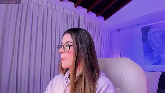 Snapshot of nathalie_rivers chatting on February 12, 2026, 11:21 am nathalie rivers online show from February 12, 2026, 11:21 am