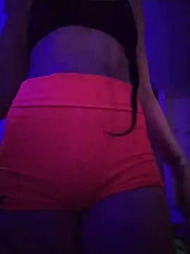 LissaThompsom online show from October 22, 2025, 10:58 am