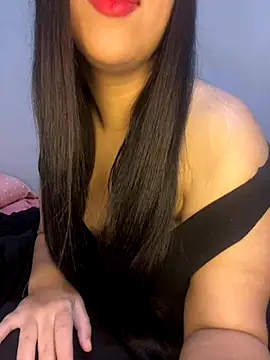 Snapshot of Mayacrayzi chatting on November 20, 2025, 10:05 am Mayacrayzi online show from November 20, 2025, 10:05 am