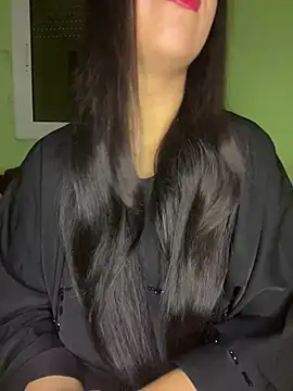 Snapshot of Mayacrayzi chatting on February 2, 2026, 10:58 am Mayacrayzi online show from February 2, 2026, 10:58 am