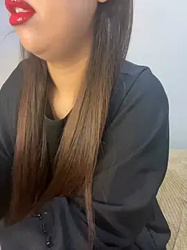 Snapshot of Mayacrayzi chatting on January 6, 2025, 12:13 pm Mayacrayzi online show from January 6, 2025, 12:13 pm