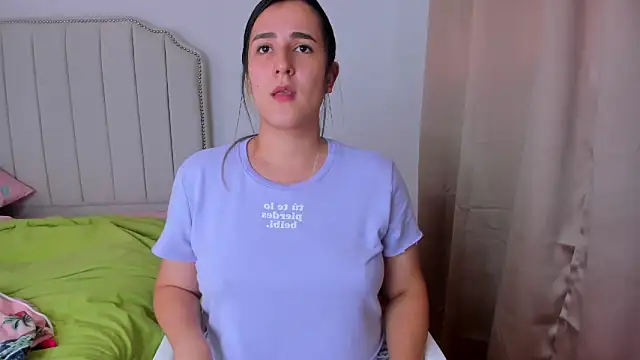 Hanna86 online show from November 14, 2025, 8:23 pm