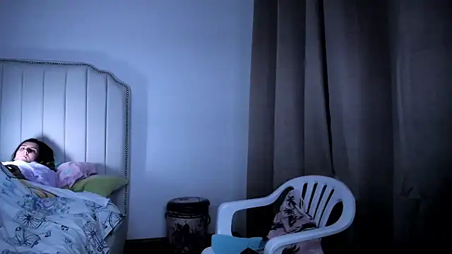 Hanna86 online show from October 31, 2025, 3:47 am