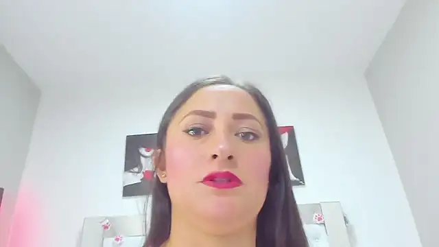 Snapshot of Lindacarterr_ chatting on March 5, 2025, 1:52 am Lindacarterr online show from March 5, 2025, 1:52 am
