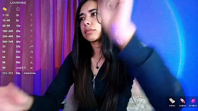 Snapshot of AmyOlimpo chatting on September 19, 2025, 10:52 am AmyOlimpo online show from September 19, 2025, 10:52 am
