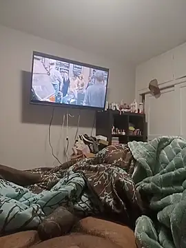 Snapshot of Annonymous607 chatting on November 10, 2025, 12:37 am Annonymous607 online show from November 10, 2025, 12:37 am