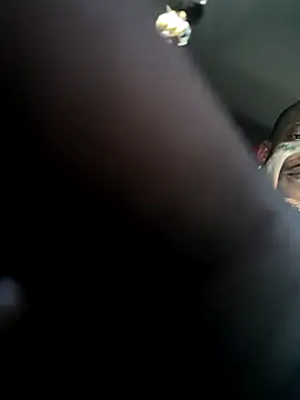 Snapshot of Annonymous607 chatting on November 25, 2025, 4:18 pm Annonymous607 online show from November 25, 2025, 4:18 pm