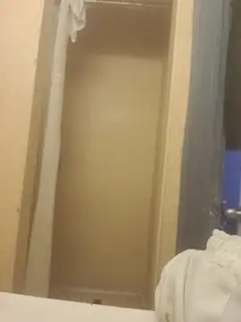 Snapshot of Annonymous607 chatting on December 17, 2025, 12:59 am Annonymous607 online show from December 17, 2025, 12:59 am