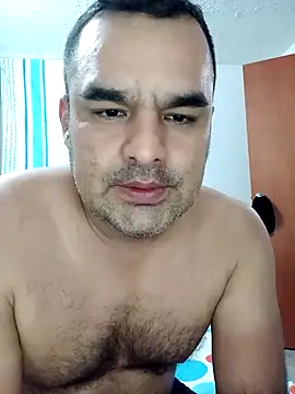 Snapshot of Angeelus2 chatting on January 29, 2025, 10:32 pm Angeelus2 online show from January 29, 2025, 10:32 pm