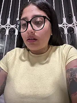 Snapshot of croftsmila chatting on April 10, 2026, 11:56 pm croftsmila online show from April 10, 2026, 11:56 pm