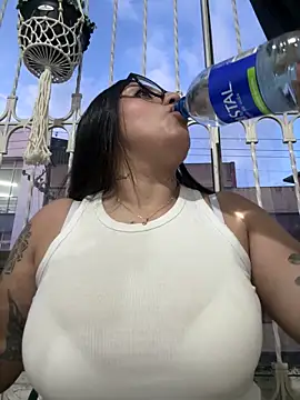 croftsmila online show from October 2, 2025, 10:57 pm