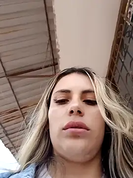 Misscata1106 online show from October 20, 2025, 9:15 pm