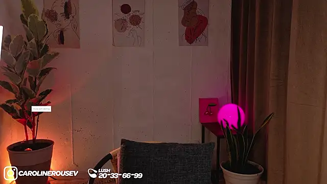 Snapshot of carolinerousev chatting on March 26, 2026, 10:29 pm carolinerousev online show from March 26, 2026, 10:29 pm