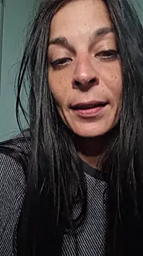 patatinahot87 online show from May 19, 2026, 4:47 pm