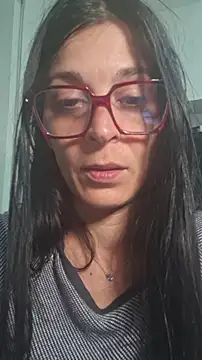 patatinahot87 online show from May 20, 2026, 8:17 pm