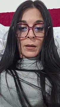 Snapshot of patatinahot87 chatting on March 3, 2026, 5:42 pm patatinahot87 online show from March 3, 2026, 5:42 pm