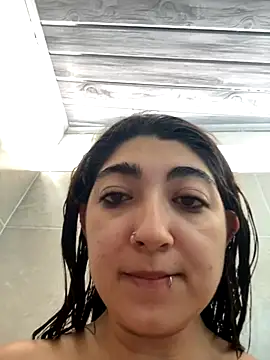 Snapshot of esteni chatting on November 8, 2025, 7:06 pm esteni online show from November 8, 2025, 7:06 pm